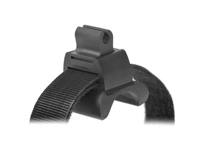 UC4099 Universal Mount 2